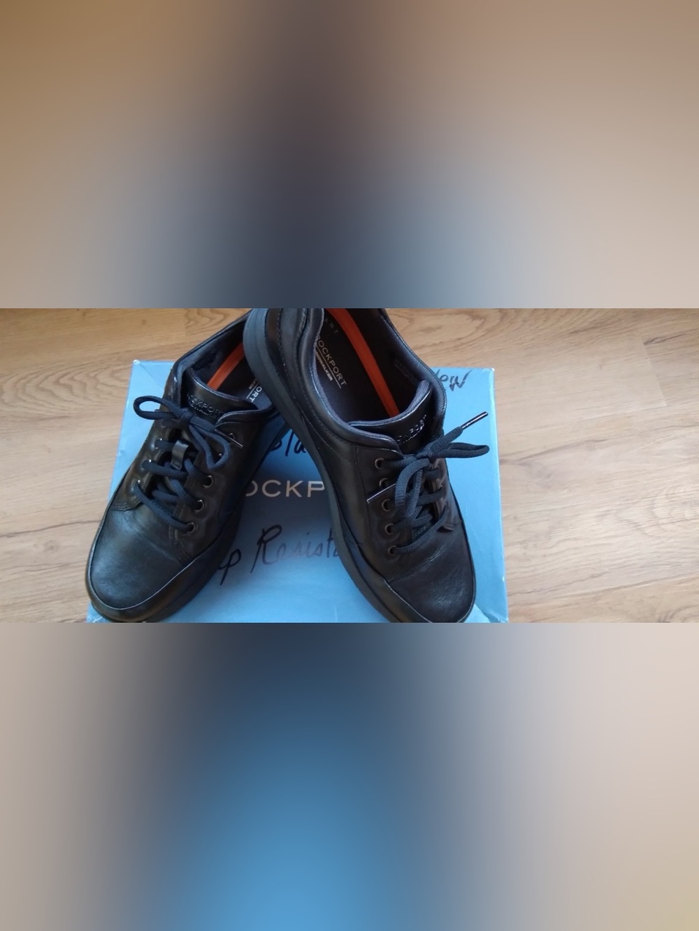Rockport Women’s Black Leather Lace-Up Sneaker slip resistant